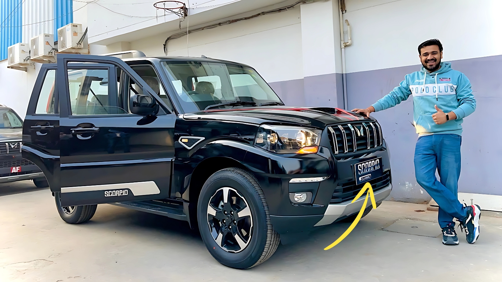 Mahindra Scorpio S11